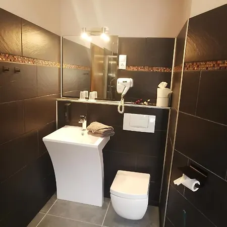 Altstadt Orchidee 4*